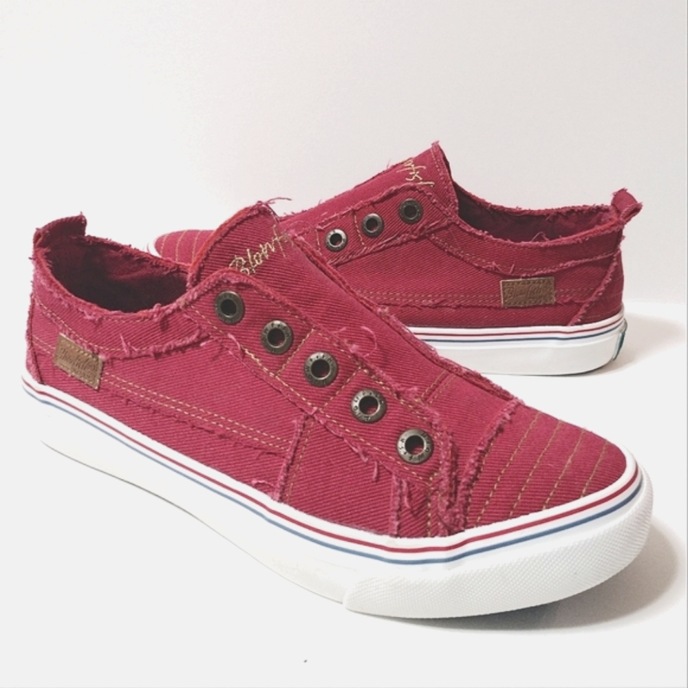 Blowfish Malibu Women's Play Core Slip-On Sneakers Size 7.5 Red